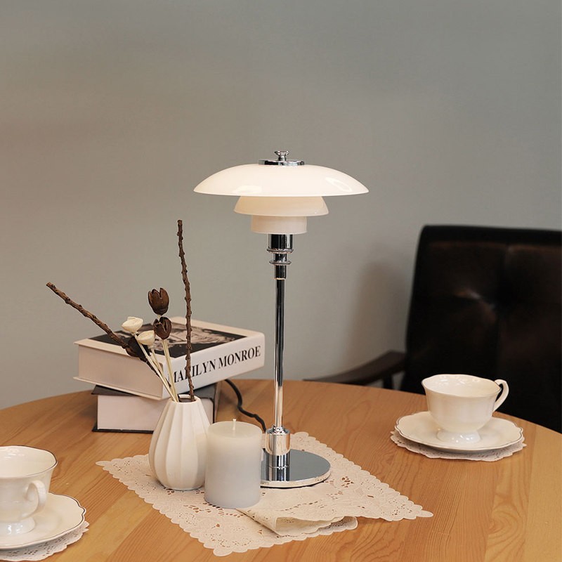 Lampa do jadalni lub czytania