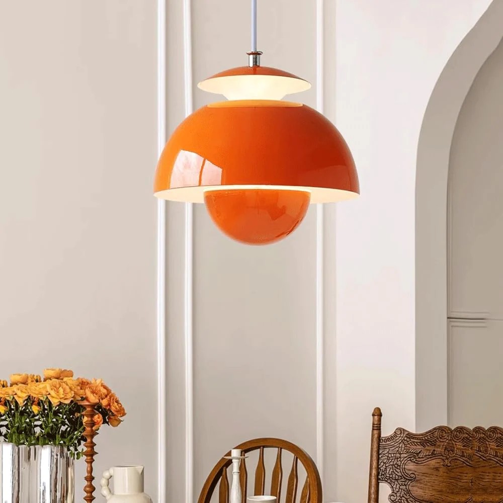 Orange S88 pendellampa i matsal