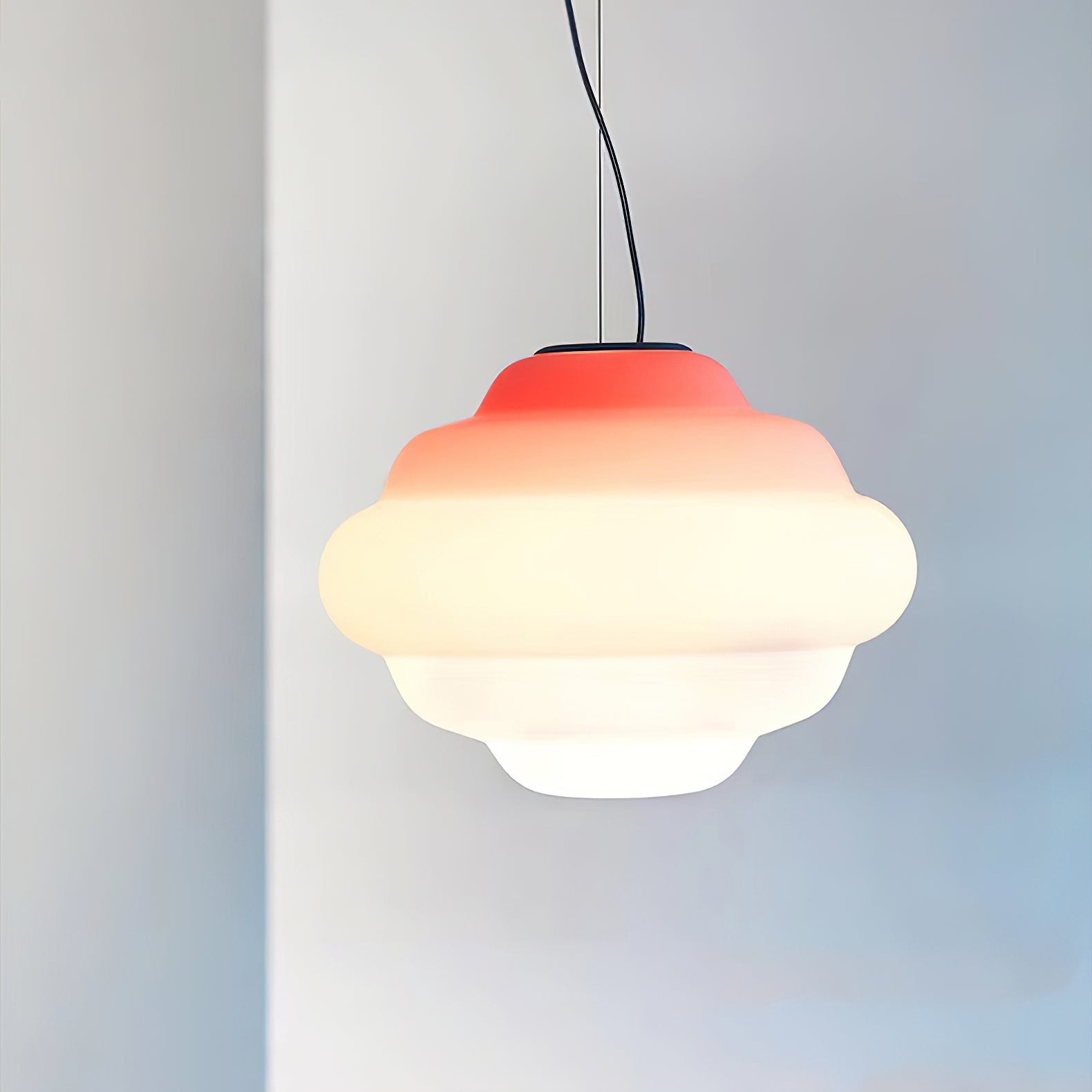 Gradient Cloudy Pendant Lamp in a minimal interior