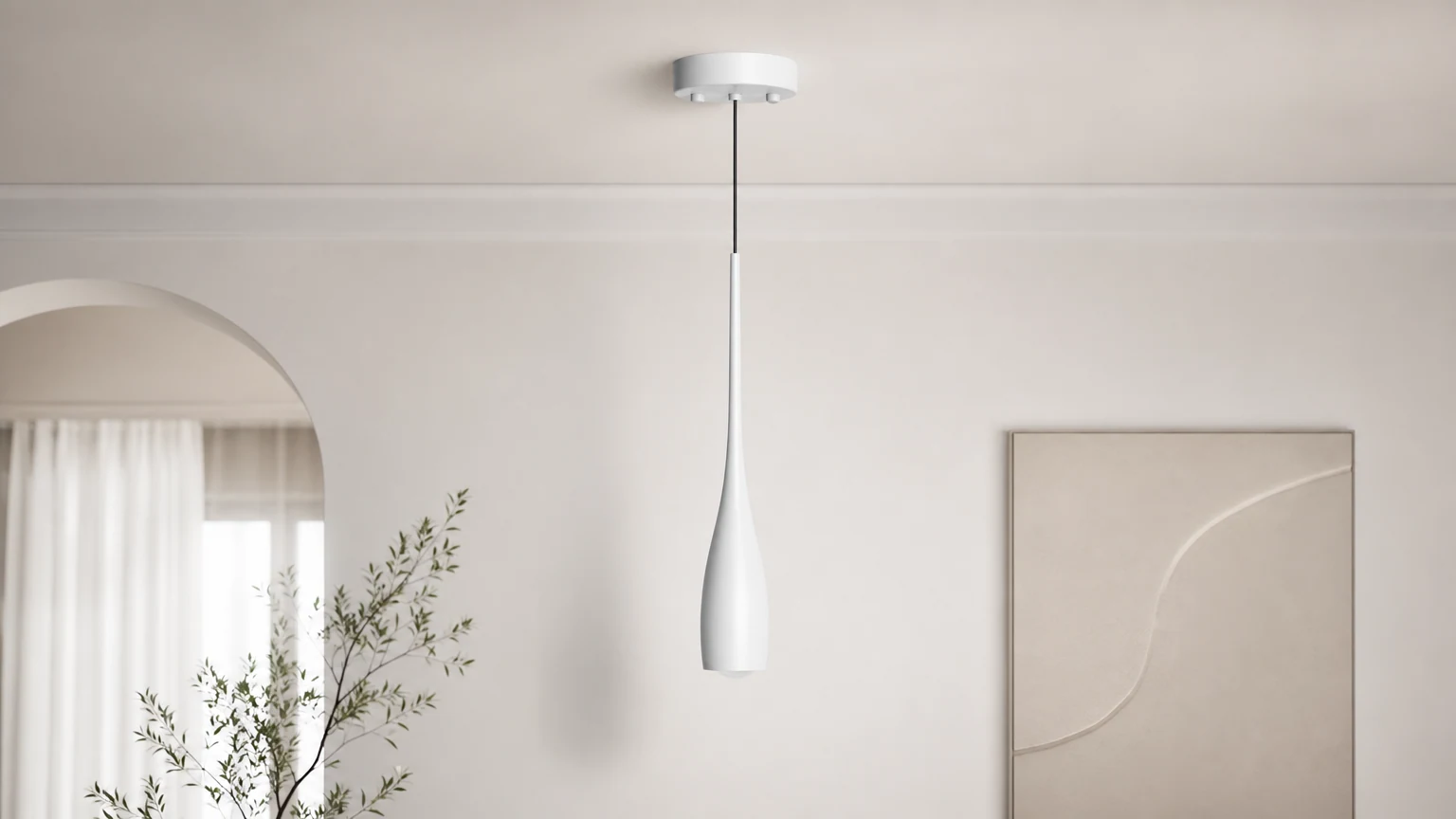 Whelan-Tropfen-Pendelleuchte in einer minimalistischen Raumszene
